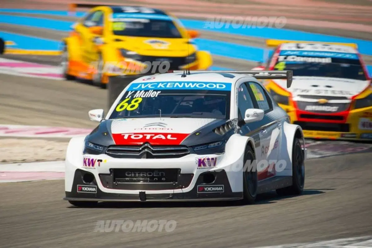 WTCC 2015, qualfiche Francia: pole per Loeb (9)