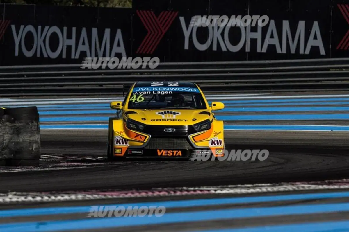WTCC 2015, Francia: vincono Loeb e López (14)