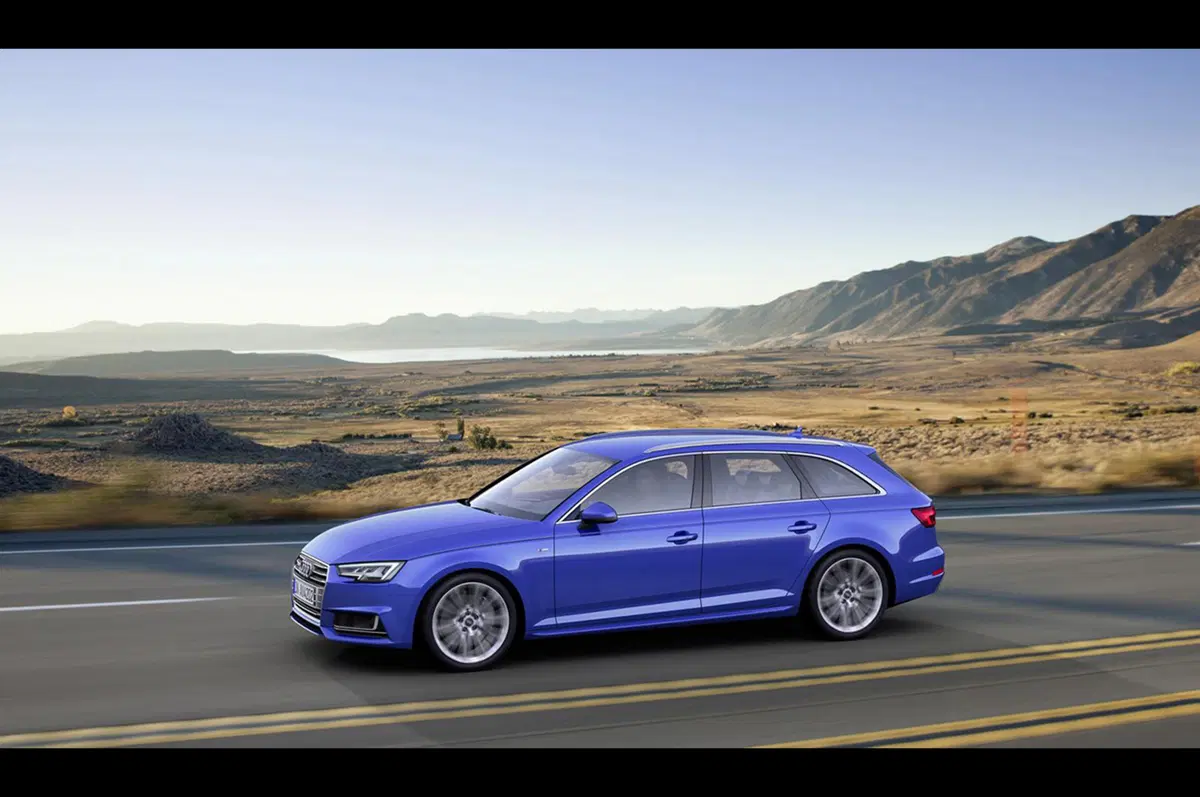 Audi A4: ecco la nuova berlina e Avant dei quattro anelli (6)