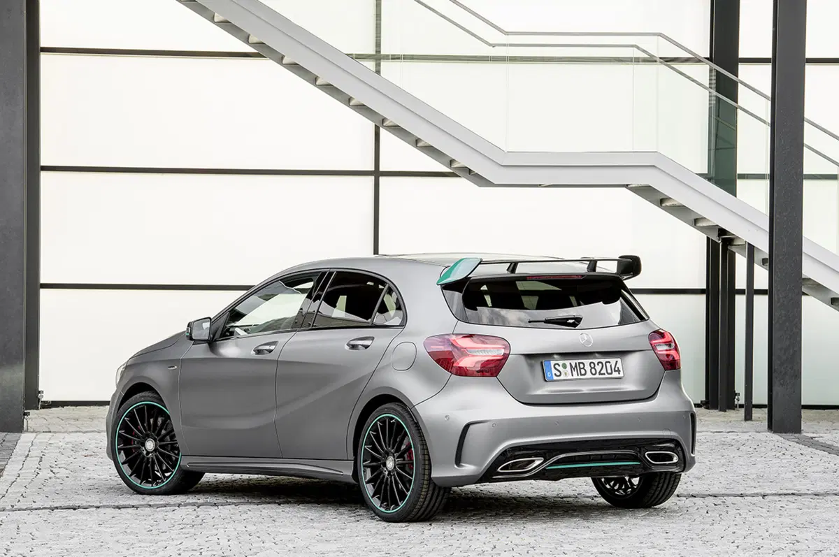 Mercedes Classe A: ecco il restyling (16)