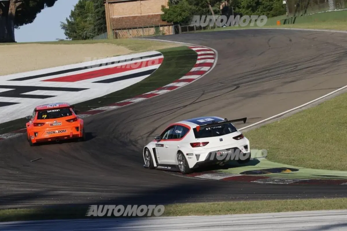 Seat Leon Cupra Cup, Imola: Perucca secondo in gara 2! (14)