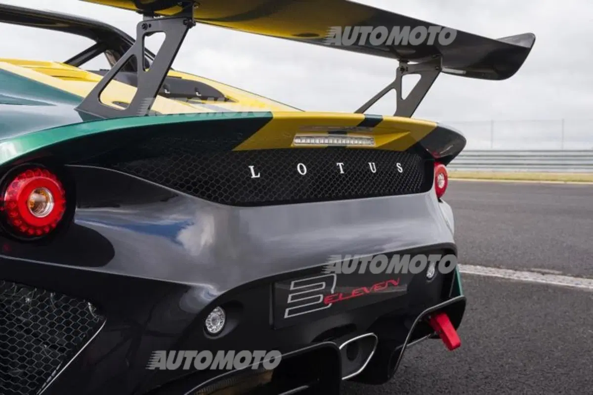 Lotus 3-Eleven, radicalmente britannica (7)