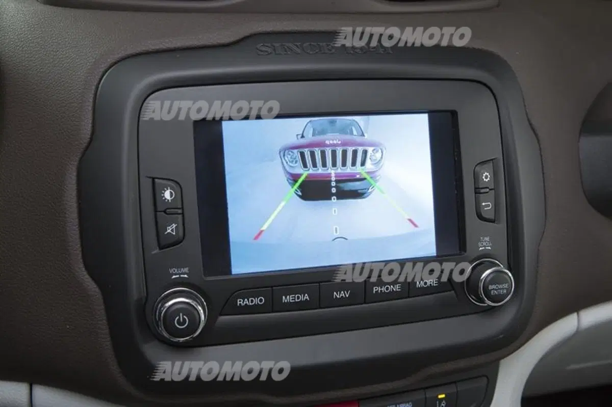 Jeep Renegade 1.4 Multiair (40)