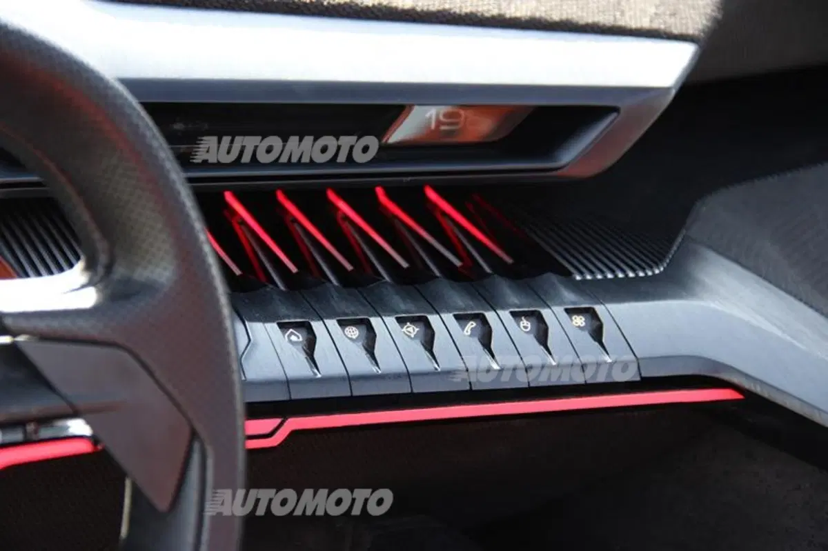 Peugeot Exalt e Quartz concept [video] (27)