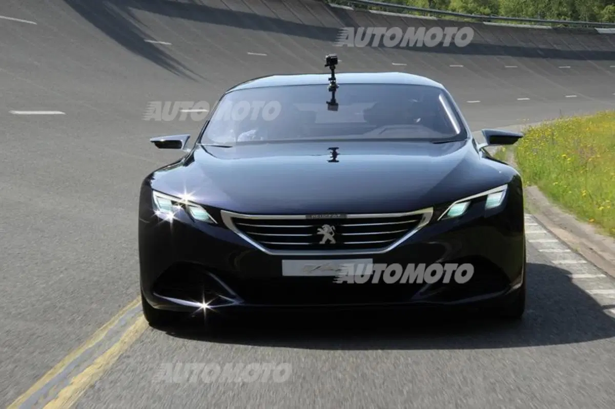 Peugeot Exalt e Quartz concept [video] (50)