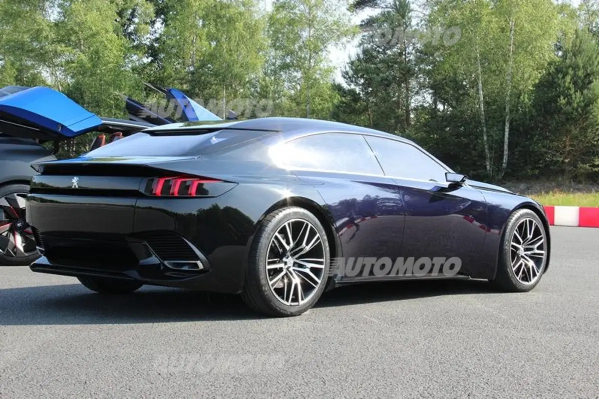 Peugeot Exalt e Quartz concept [video] (63)