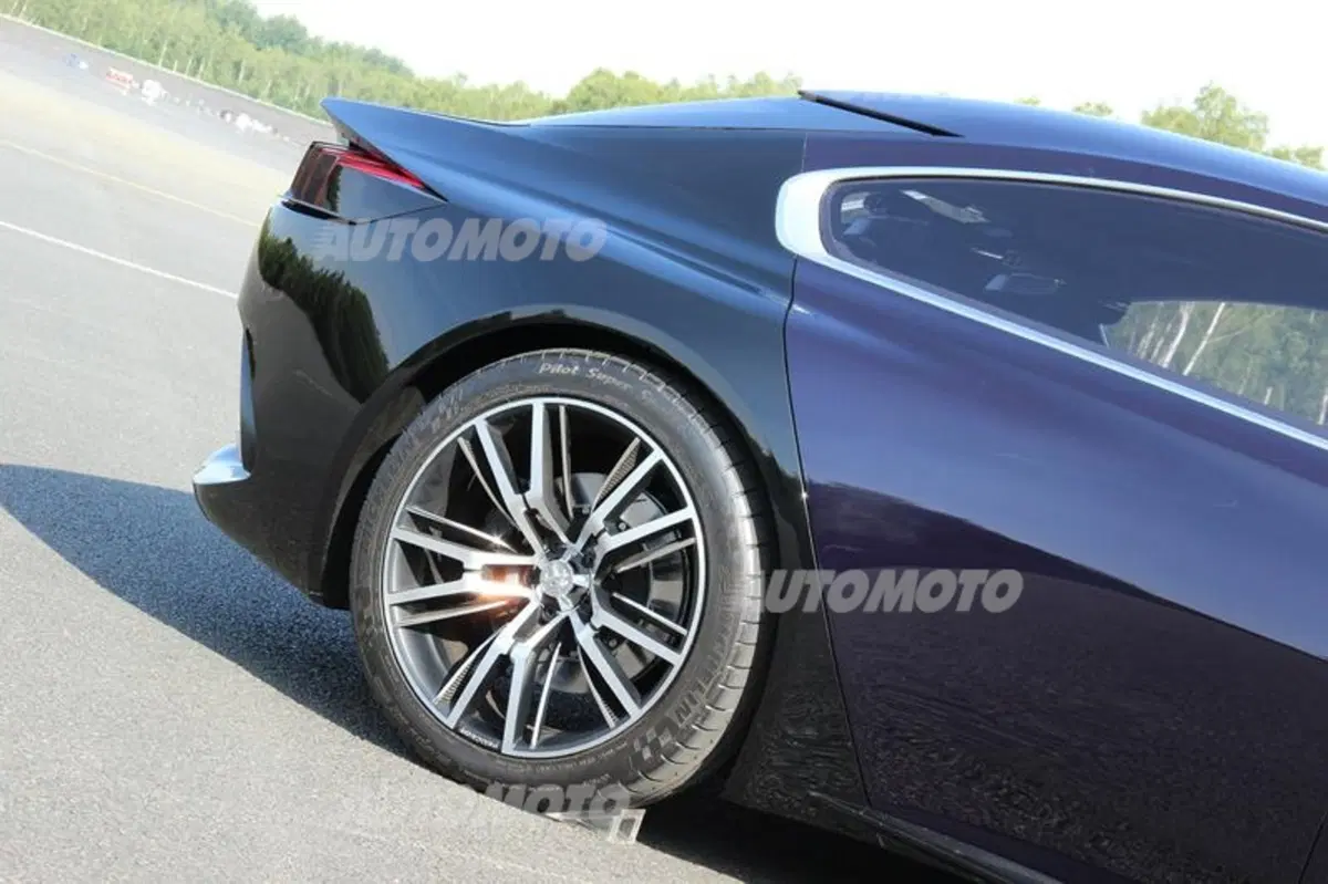 Peugeot Exalt e Quartz concept [video] (67)