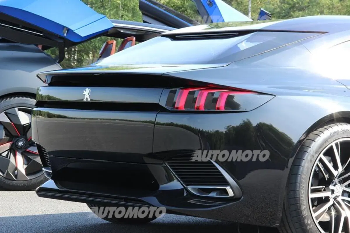 Peugeot Exalt e Quartz concept [video] (69)