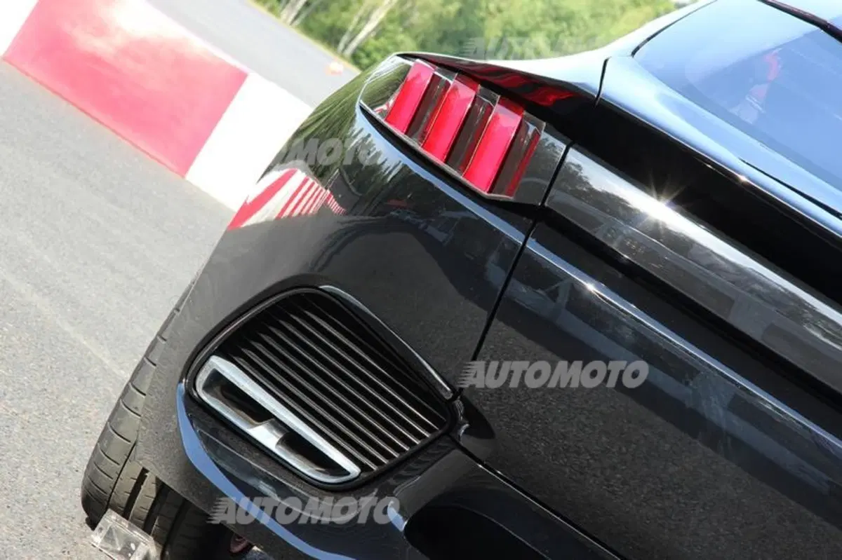 Peugeot Exalt e Quartz concept [video] (72)