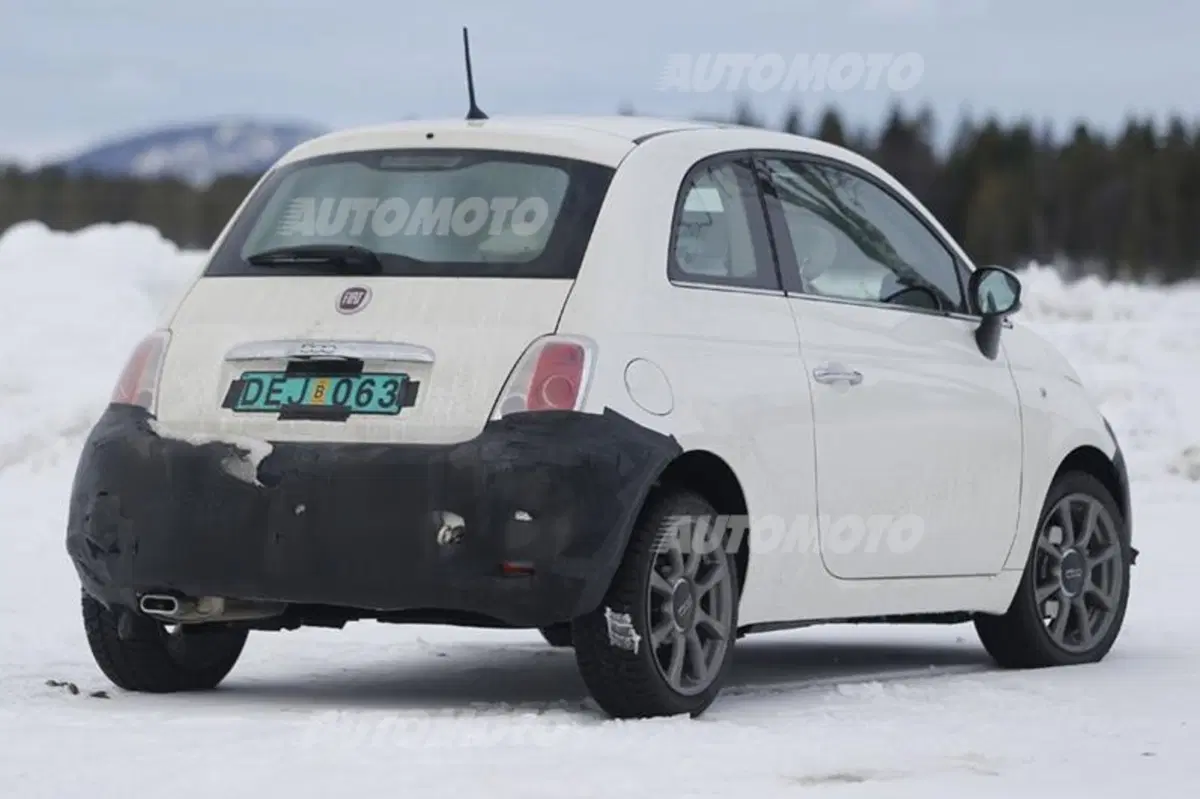 Fiat Nuova 500 restyling: un porte aperte serale per celebrare il 58esimo compleanno (7)