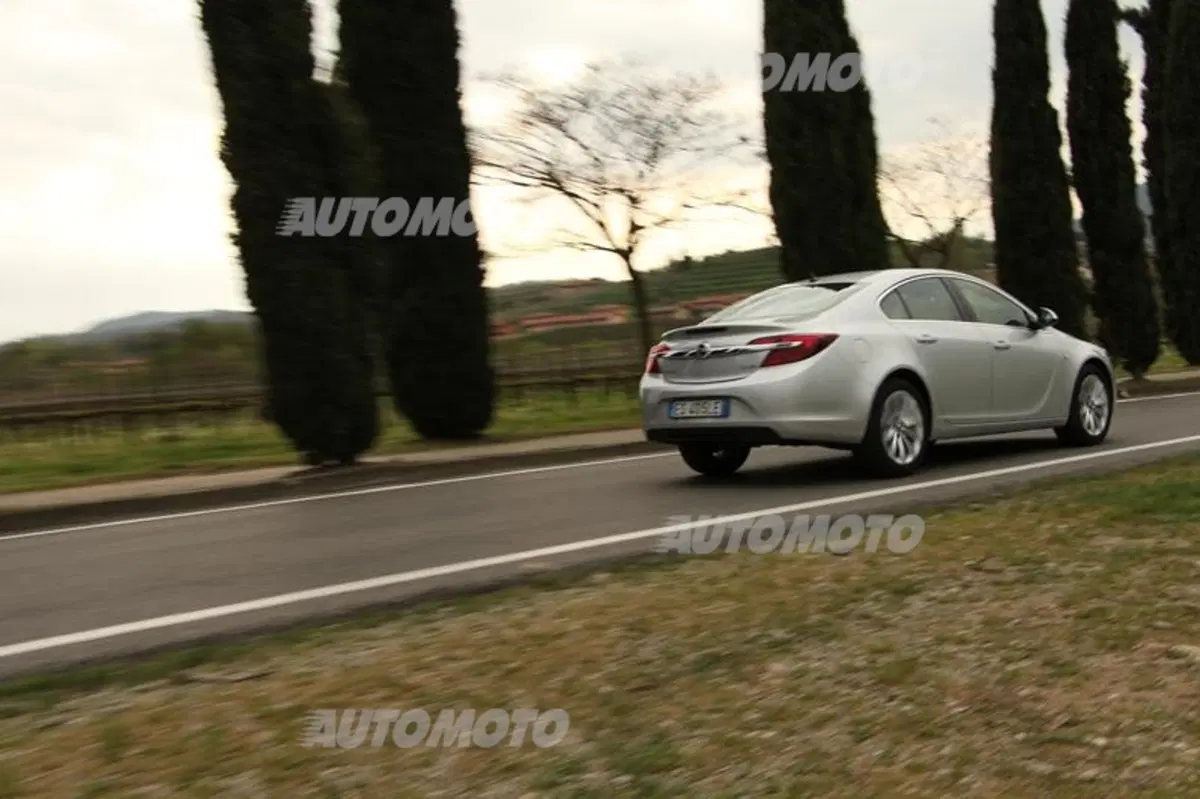 Opel Insignia, i nuovi diesel 1.6 CDTI sostituiscono i 2.0 (11)
