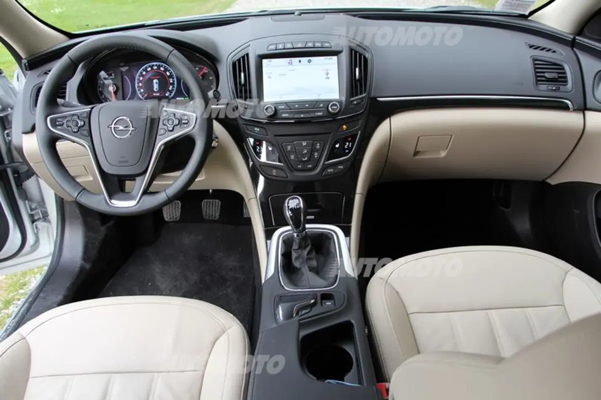 Opel Insignia, i nuovi diesel 1.6 CDTI sostituiscono i 2.0 (13)