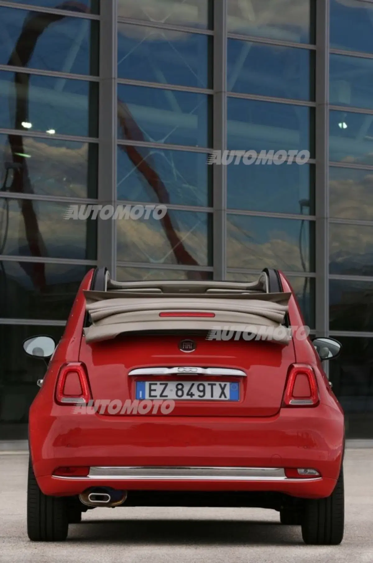 Fiat Nuova 500, ecco il restyling del Cinquino (22)