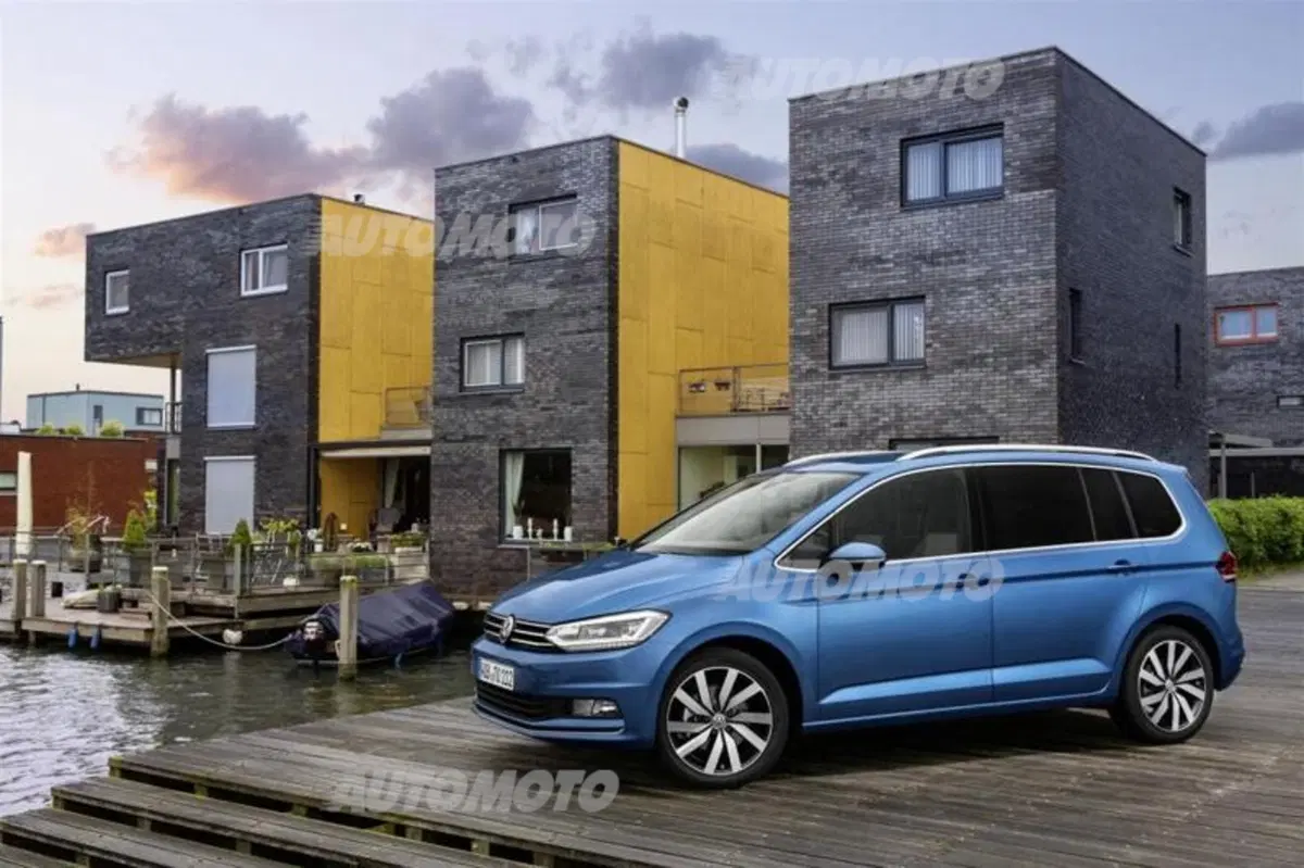 Nuova Volkswagen Touran (12)