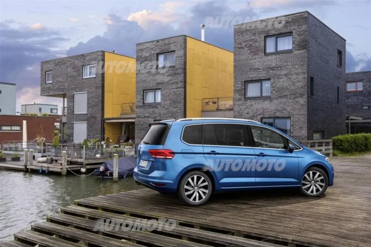 Nuova Volkswagen Touran (14)