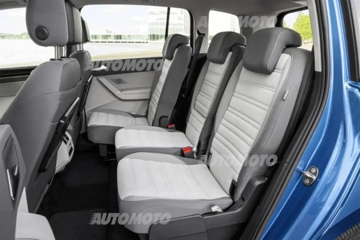 Nuova Volkswagen Touran (21)