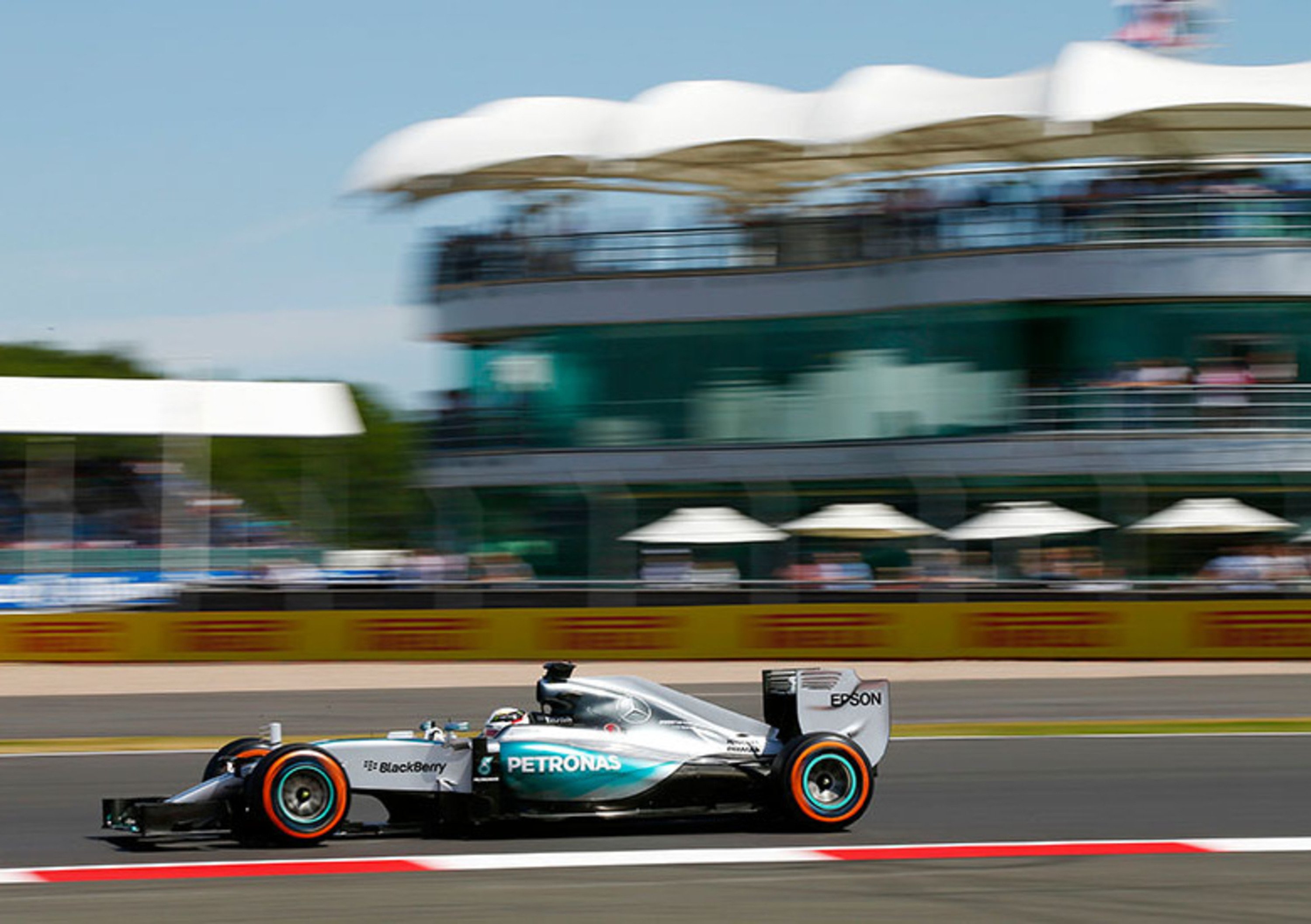 F1, Gp Gran Bretagna 2015, FP3: Hamilton davanti a tutti