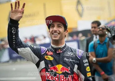 F1, Gp Gran Bretagna 2015: Verstappen e Ricciardo, gli opposti del Circus