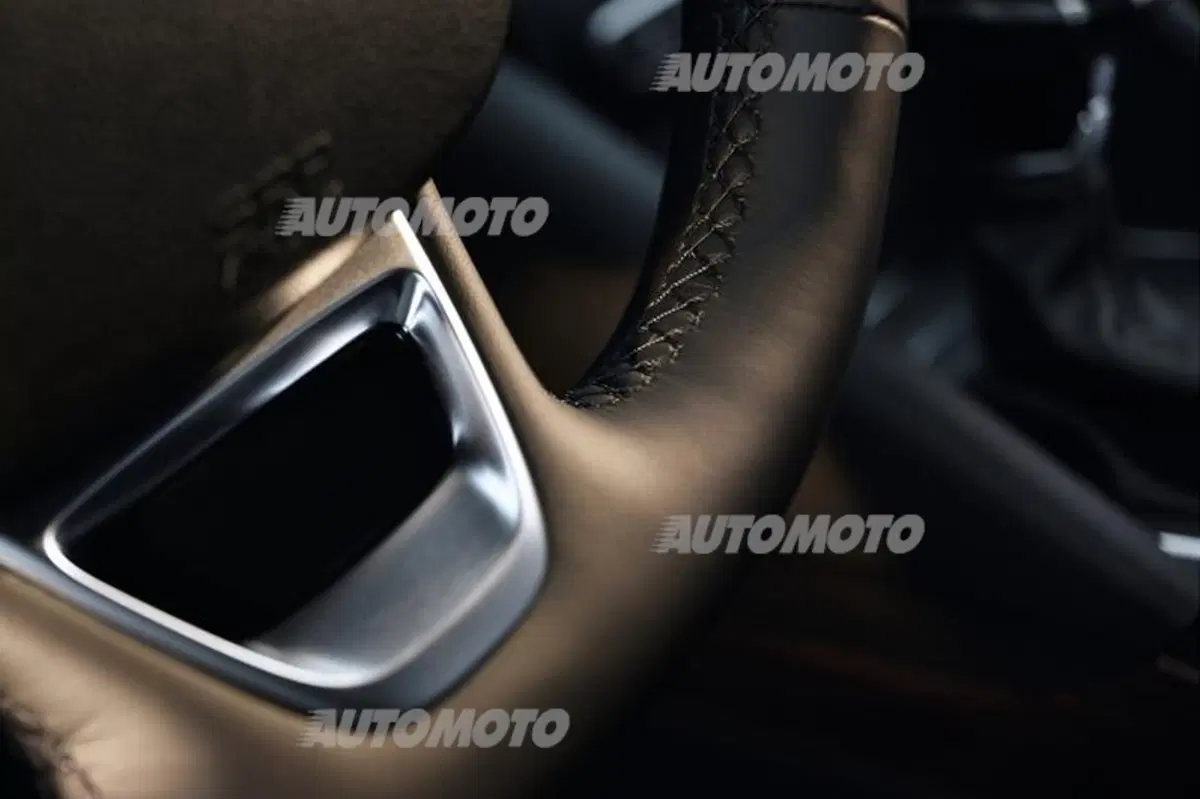 Renault Talisman, Van den Acker: «Dovevamo creare effetto WOW!» (5)
