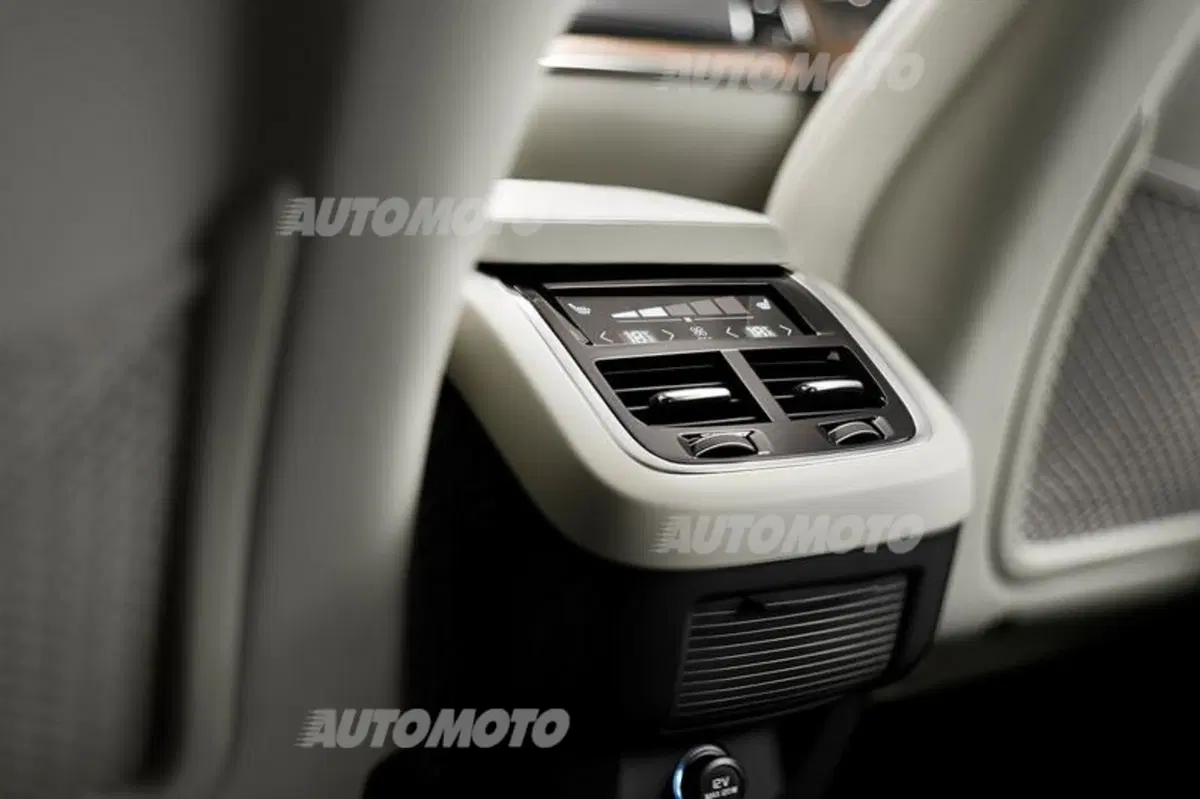 Nuova Volvo XC90 (30)