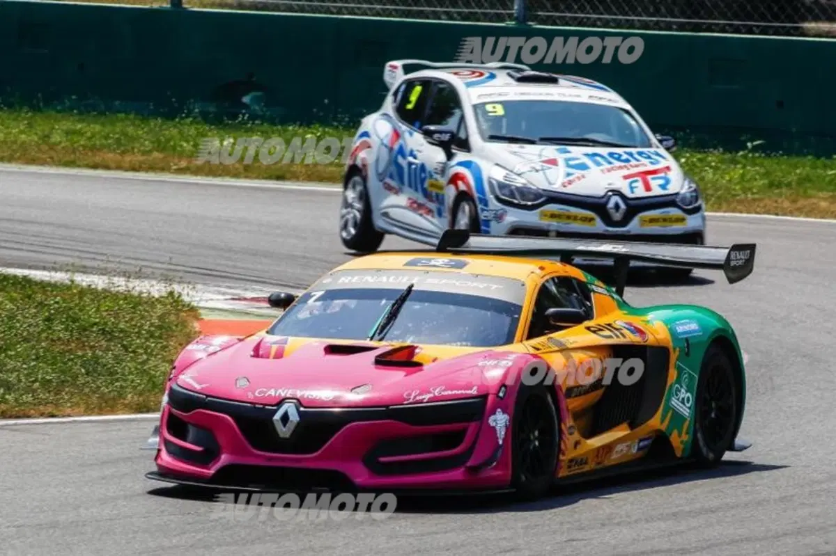 Renault R.S. 01, Filippo Zanier: «A Spa abbiamo dato 5 secondi alle GT3...» (8)