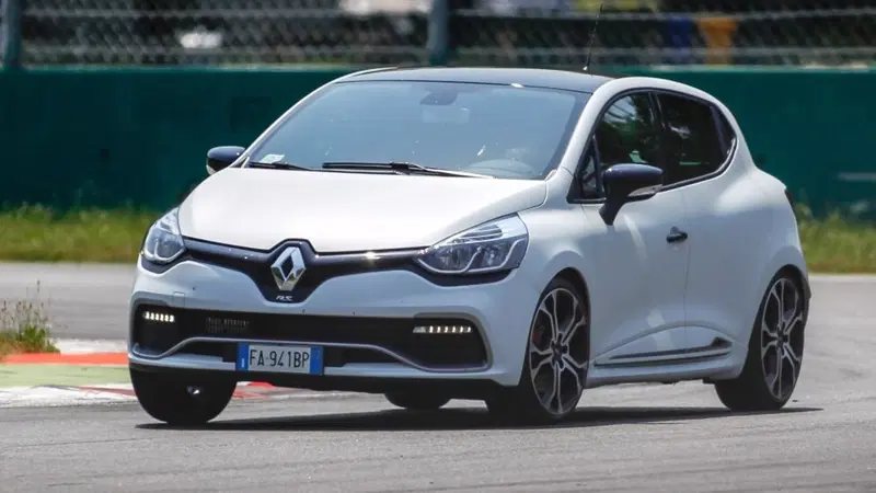 Renault Clio R.S. 220 EDC Trophy
