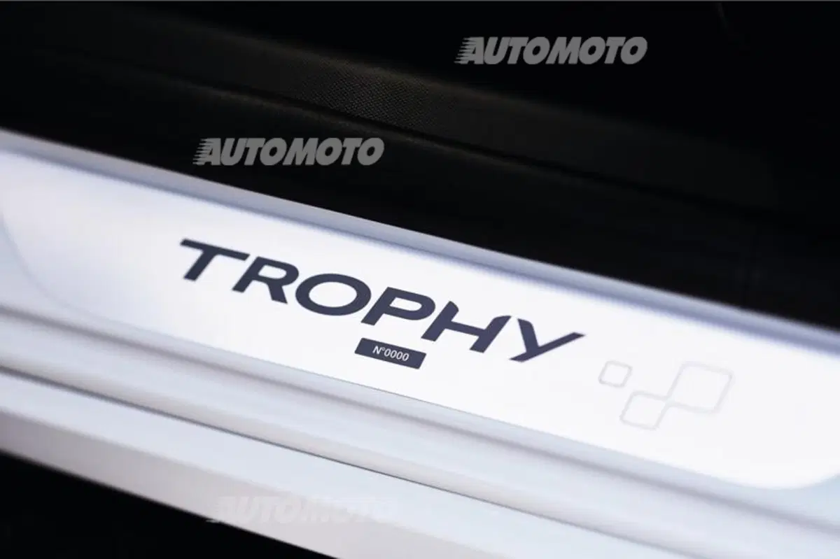 Renault Clio R.S. 220 EDC Trophy (3)