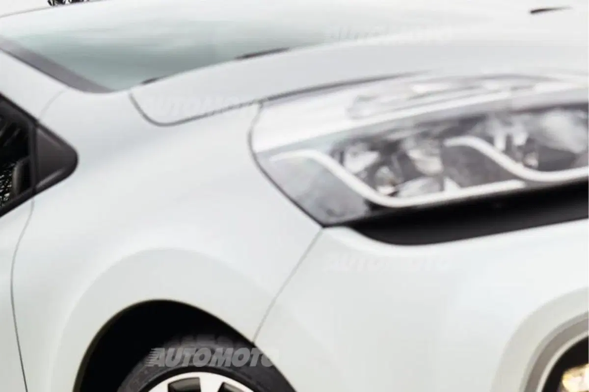 Renault Clio R.S. 220 EDC Trophy (4)