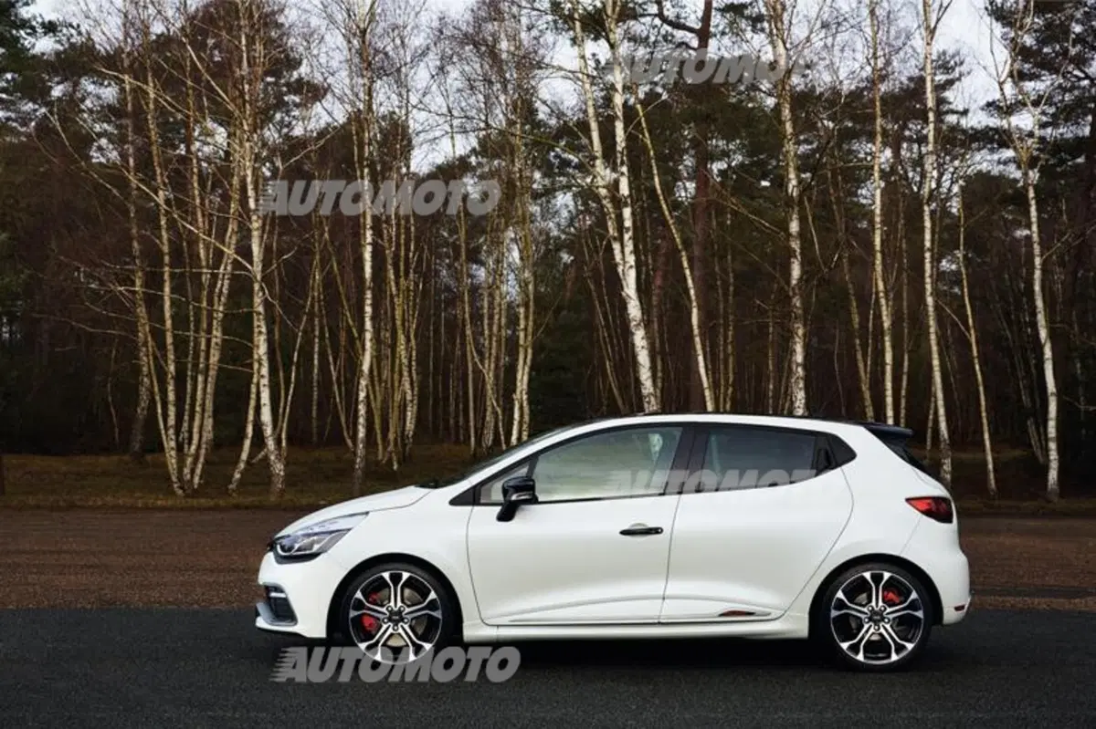 Renault Clio R.S. 220 EDC Trophy (7)