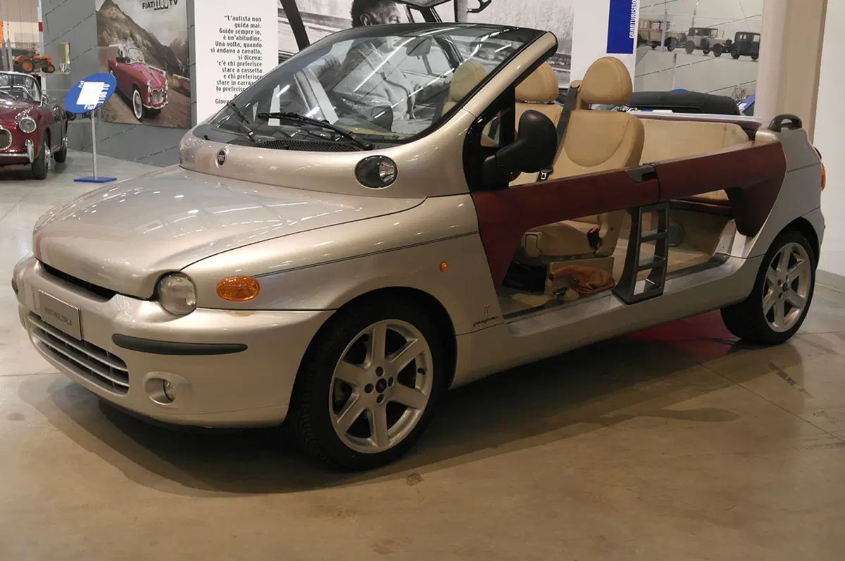 Centro Storico Fiat: auto - e non solo quelle - a Torino (43)