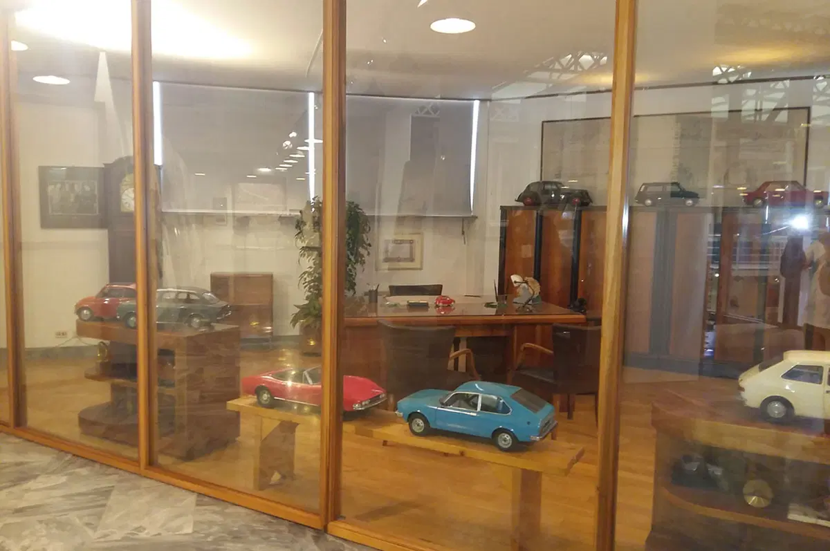 Centro Storico Fiat: auto - e non solo quelle - a Torino (51)