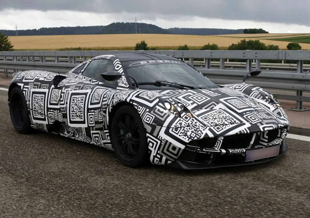 Pagani Huayra: spiata la versione "Hardcore", si far&agrave;!