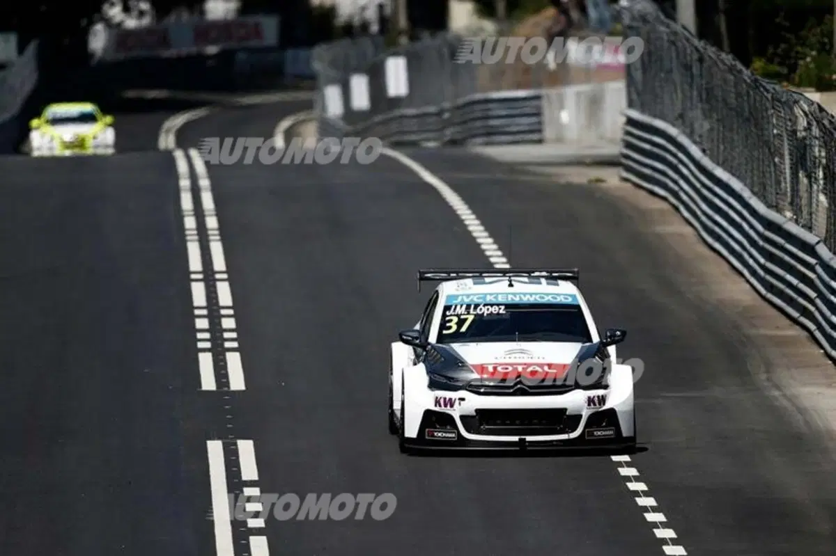 WTCC 2015, qualifiche Portogallo: pole per López (15)