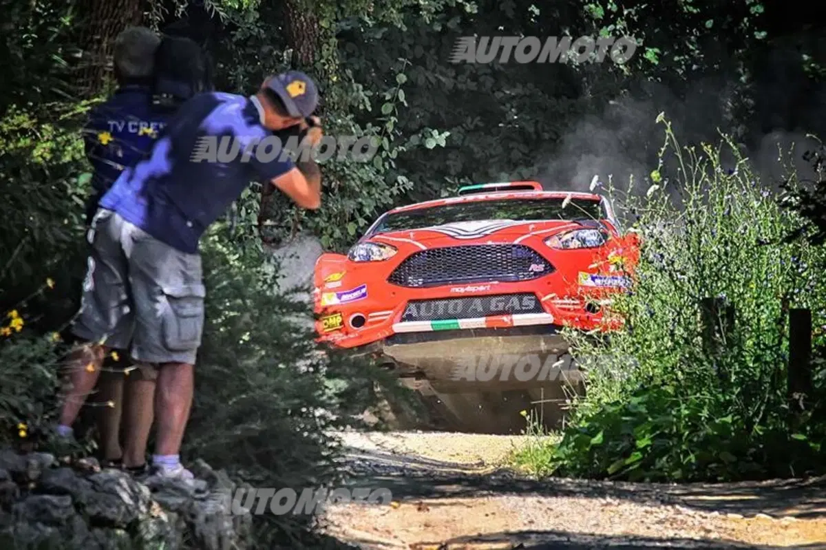 CIR 2015. San Marino Day 1: Andreucci (Peugeot) al comando