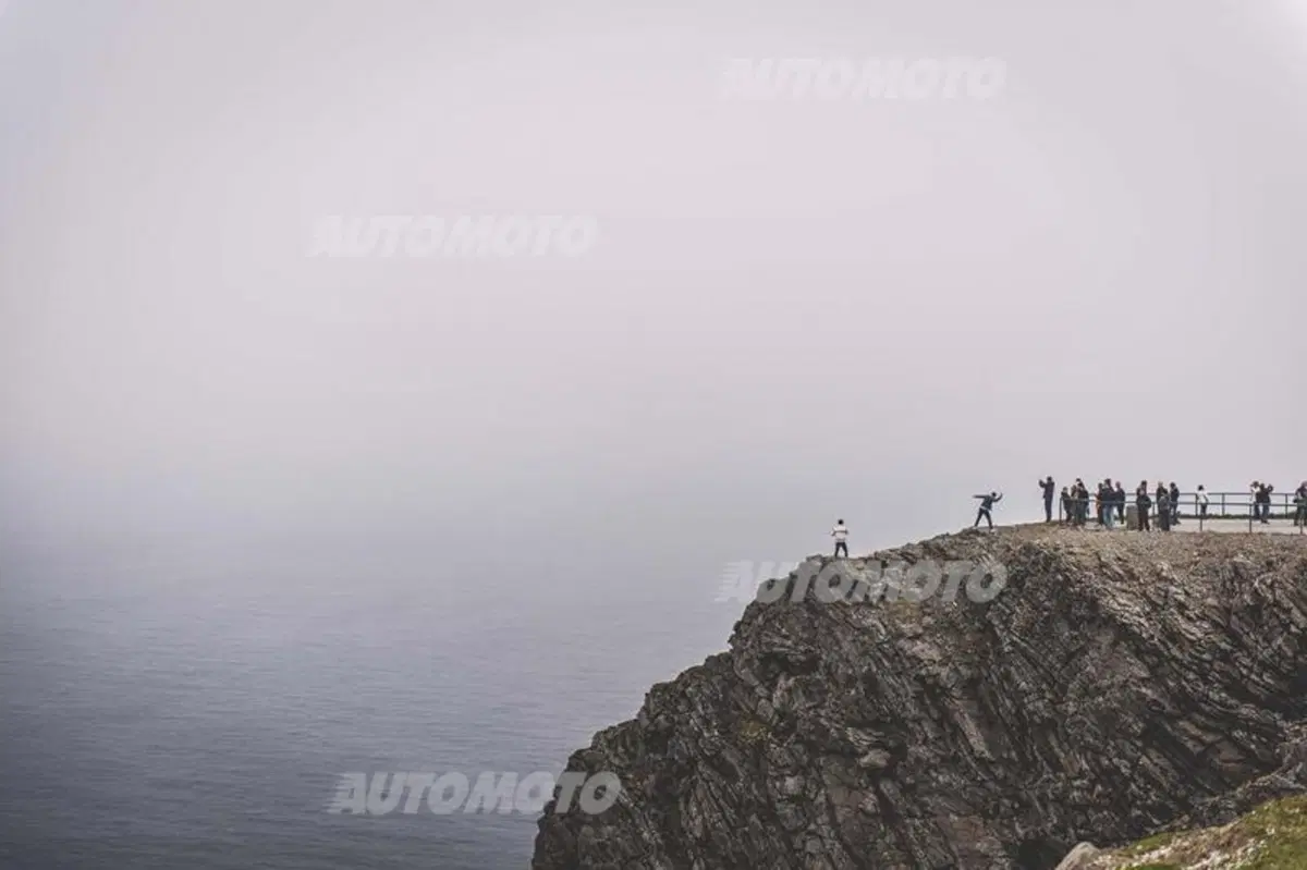 Mercedes Polar Sun, Day 3: la magia di Capo Nord al volante della GLE (18)