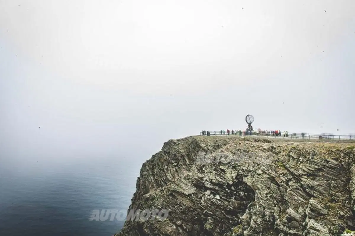 Mercedes Polar Sun, Day 3: la magia di Capo Nord al volante della GLE (21)