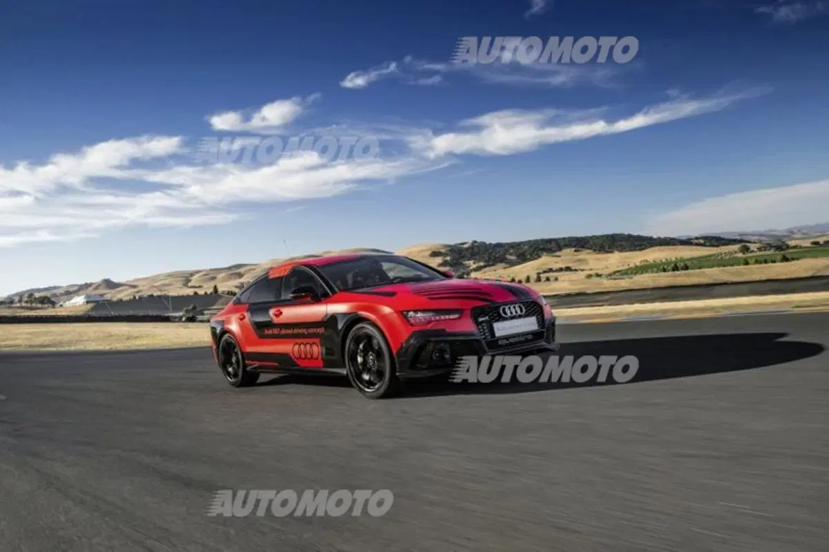 Audi RS 7 Sportback a guida autonoma, in pista va meglio di un vero pilota (9)