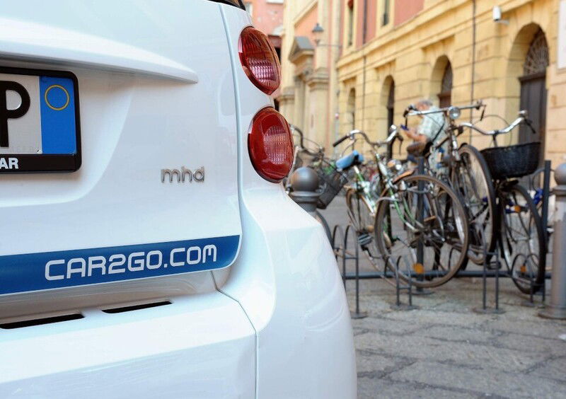 Car2go apre le iscrizioni anche a Bologna