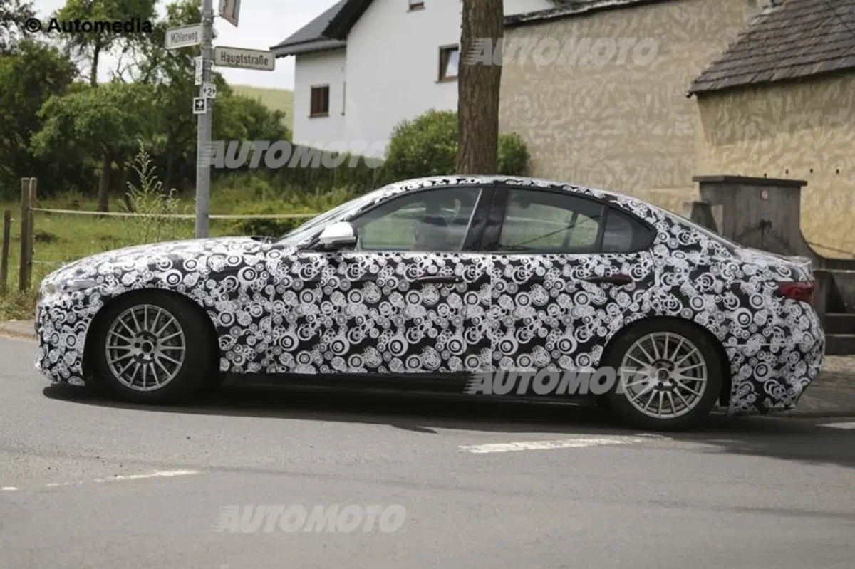 Alfa Romeo Giulia: ecco la versione diesel! (4)