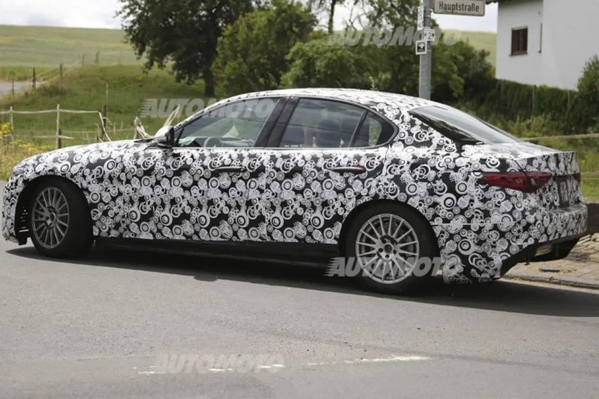Alfa Romeo Giulia: ecco la versione diesel! (5)