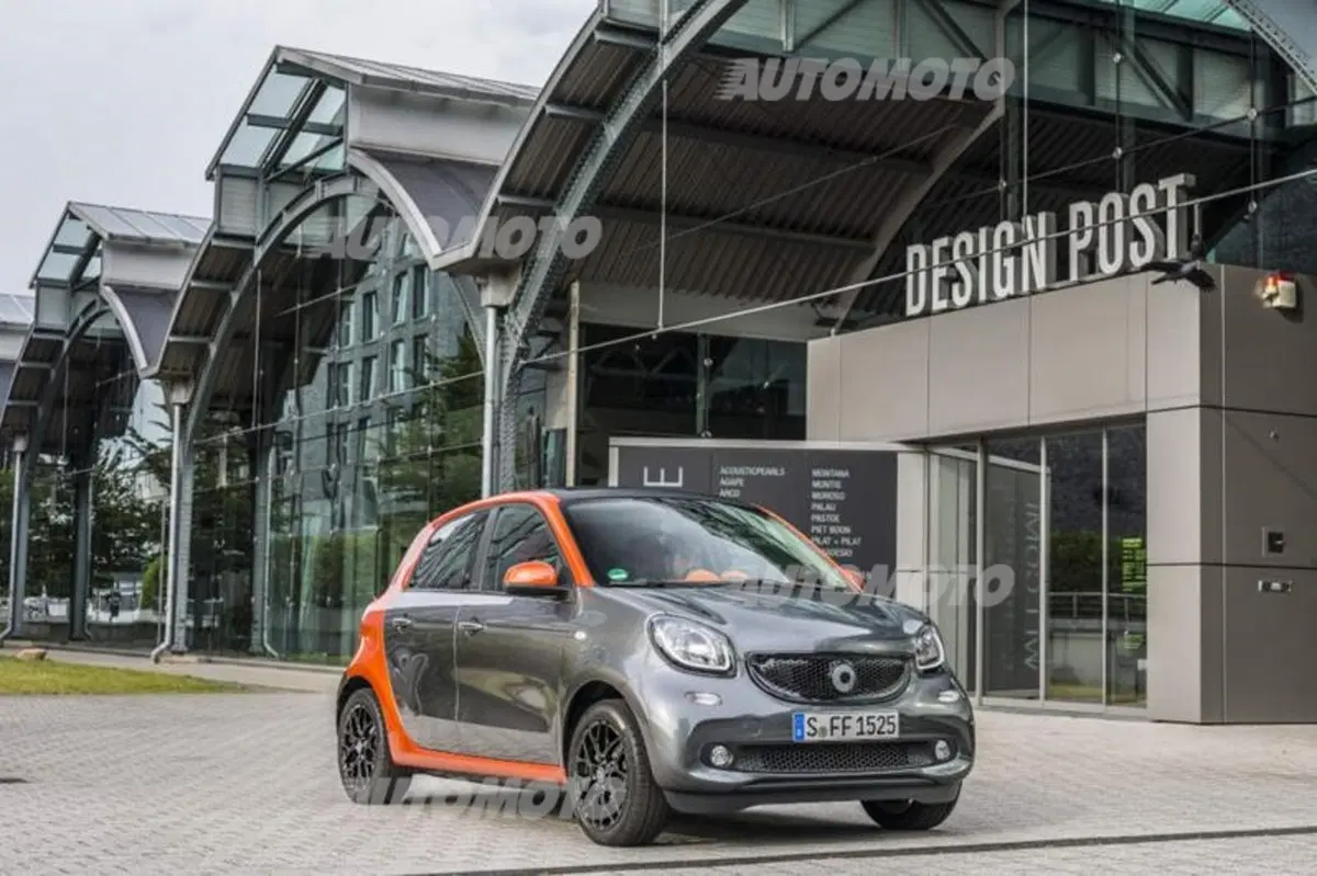 Nuova smart con cambio automatico twinamic (9)