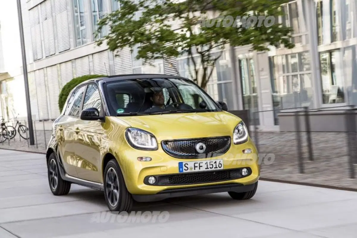 Nuova smart con cambio automatico twinamic (30)