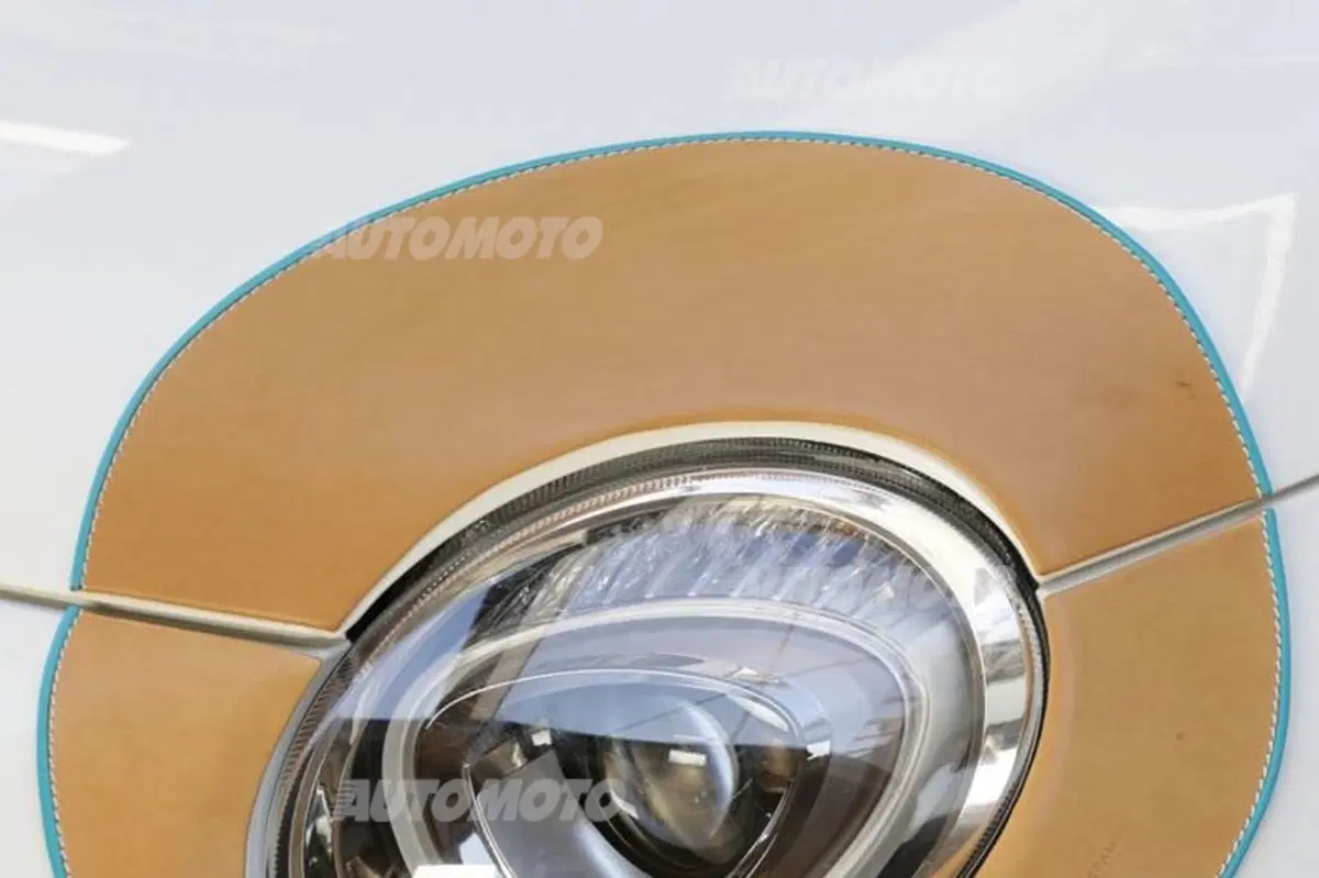 Fiat Nuova 500, un esemplare unico va all'asta (6)