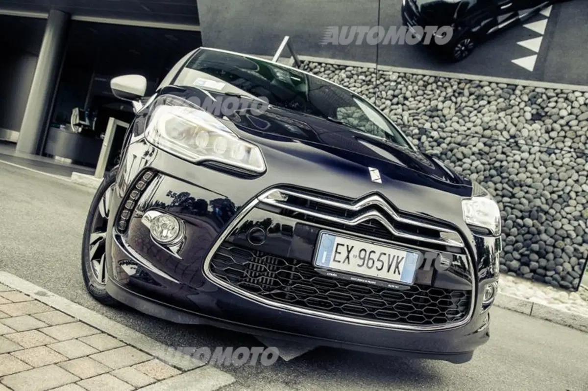 DS3 1.2 Pure Tech 110 cv So Chic [VIDEO] (13)