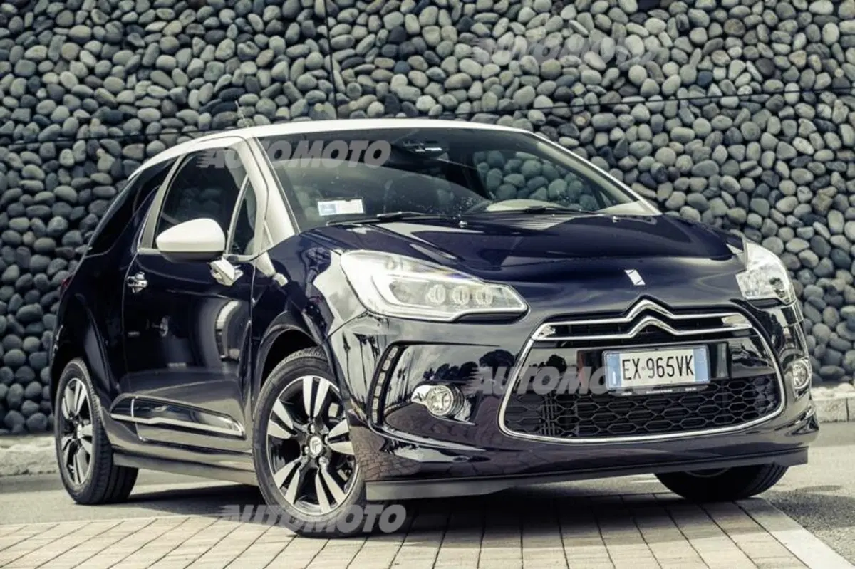 DS3 1.2 Pure Tech 110 cv So Chic [VIDEO] (16)
