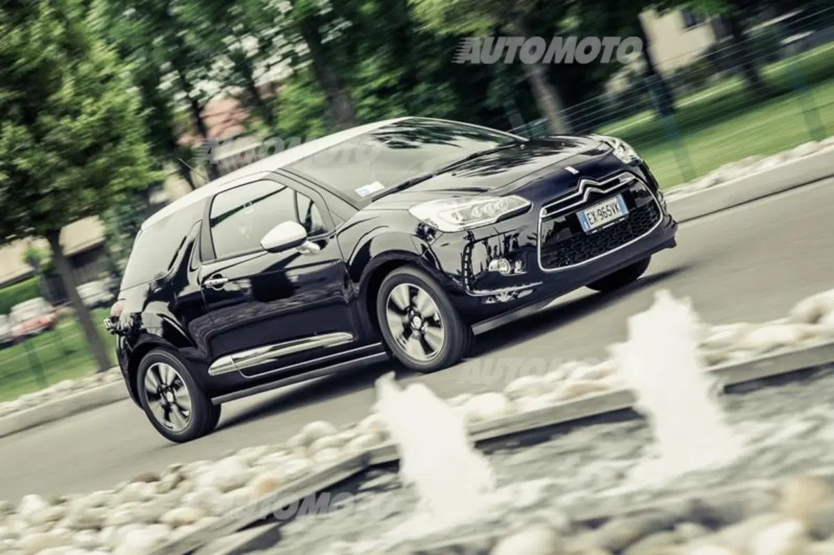 DS3 1.2 Pure Tech 110 cv So Chic [VIDEO] (19)