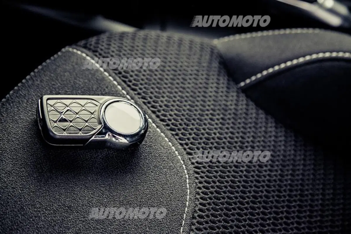 DS3 1.2 Pure Tech 110 cv So Chic [VIDEO] (33)
