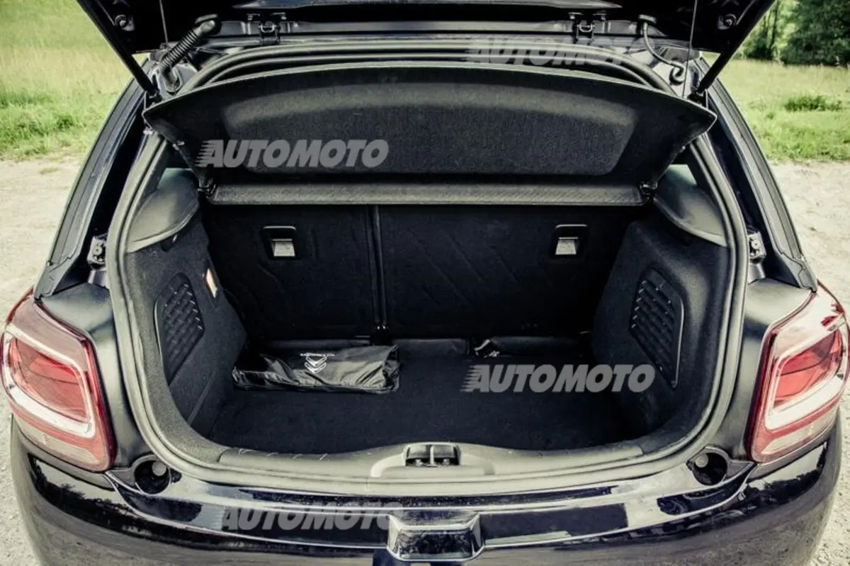 DS3 1.2 Pure Tech 110 cv So Chic [VIDEO] (39)