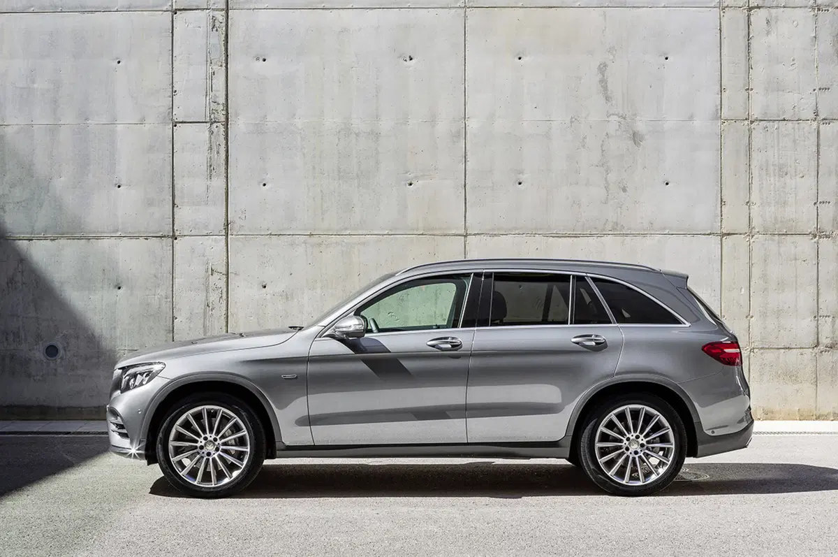 Mercedes GLC (27)