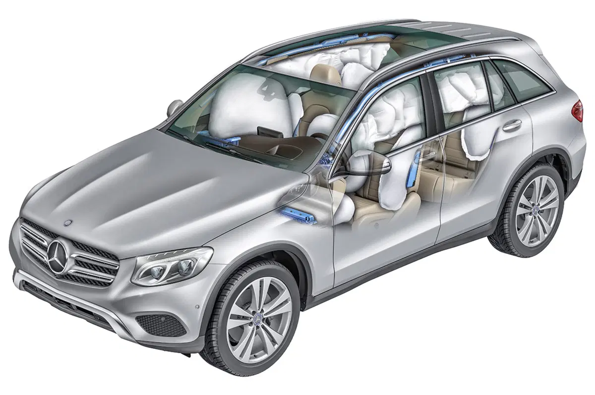 Mercedes GLC (63)